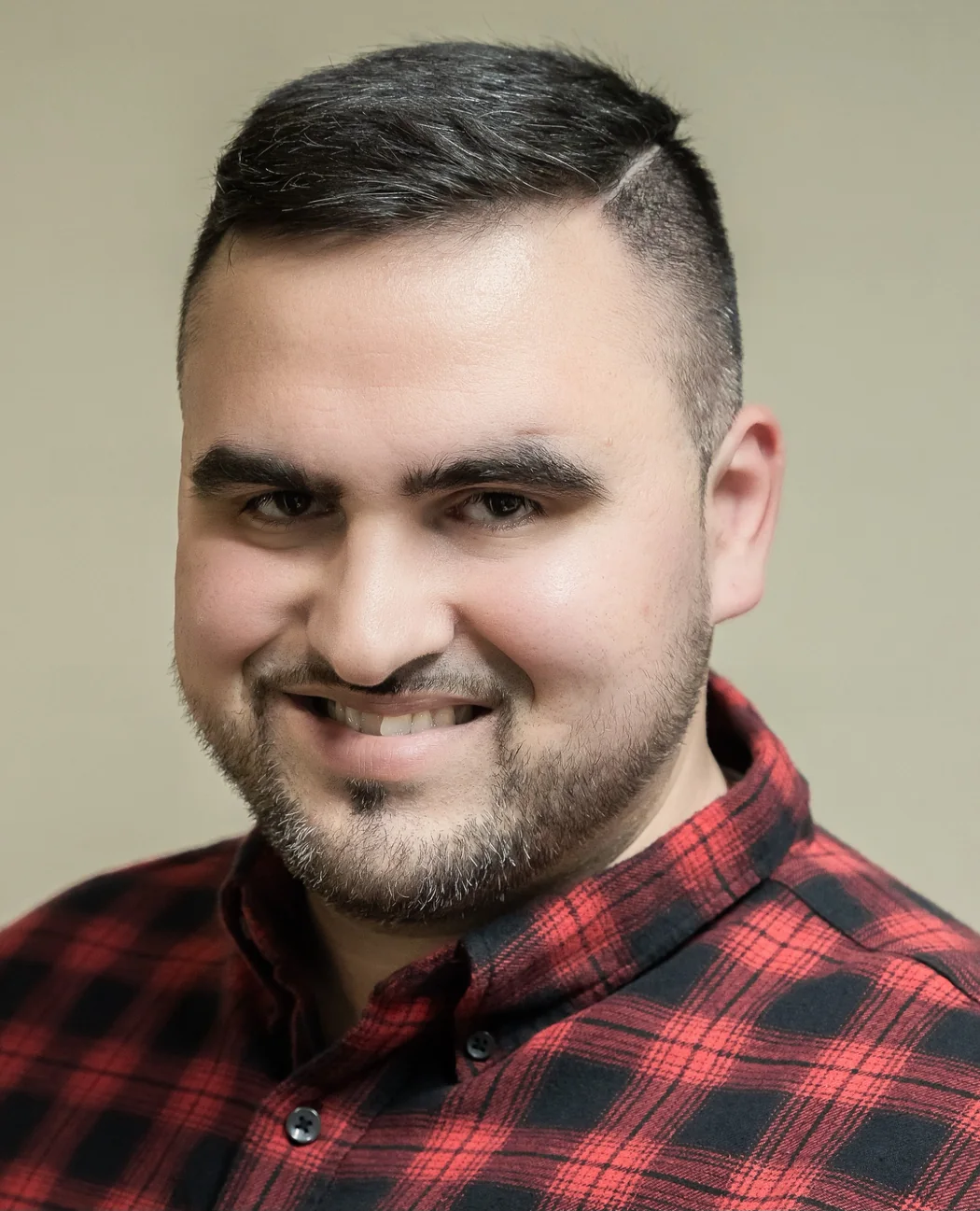 Gulfarm Ahmed comedy headshot